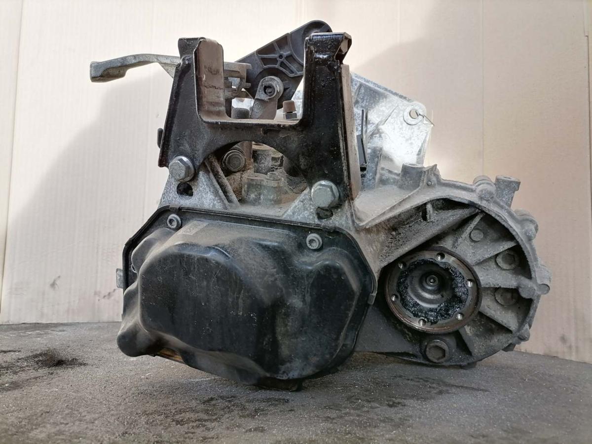 Skoda Fabia 2 5J original 5 Gang Schaltgetriebe LVG 1,2 51kw Bj.2009